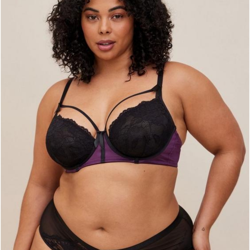 Torrid Satin and lace retro underwire bra